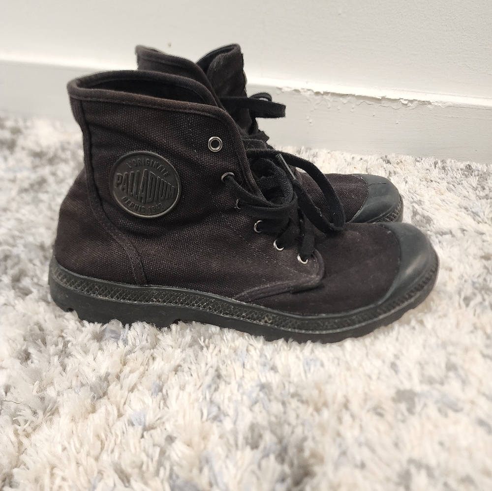 Black Men's Palladium Boots